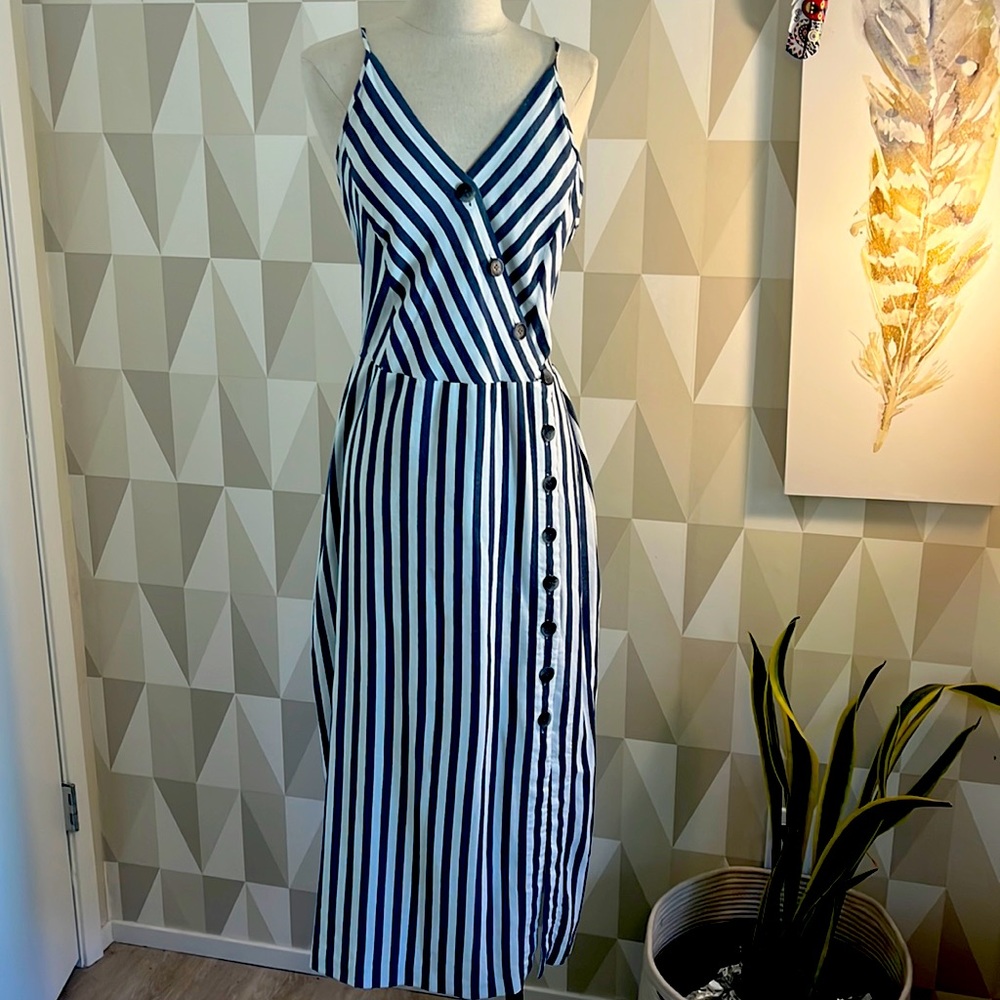 Vince Camuto summer dress